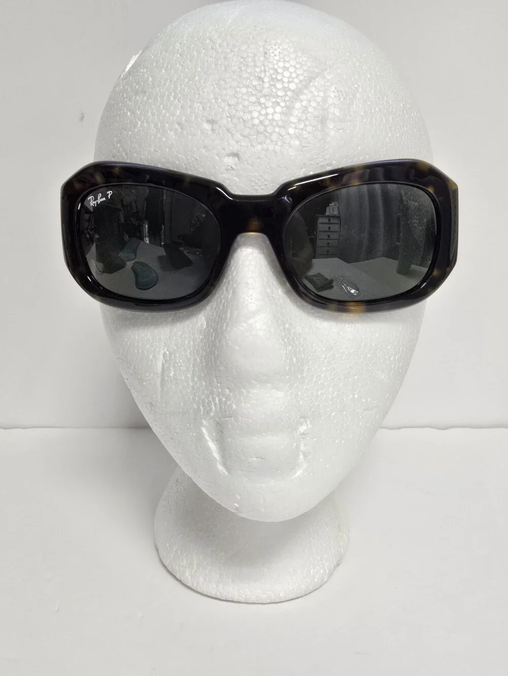 Ray-Ban Beate sunglasses Polarized RB2212 902/58 56-20
